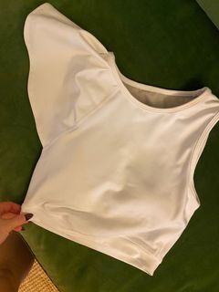 Aumnie yoga top bras ; not lululemon alo