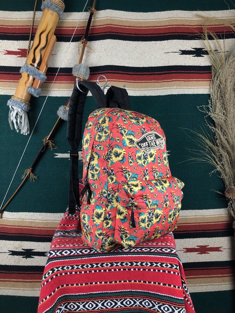 Surfdome vans backpack hot sale