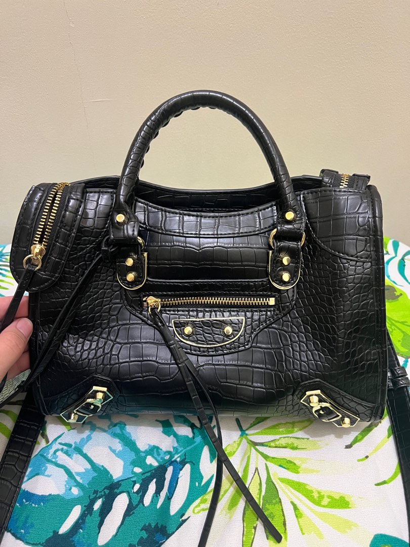 balenciaga city croc