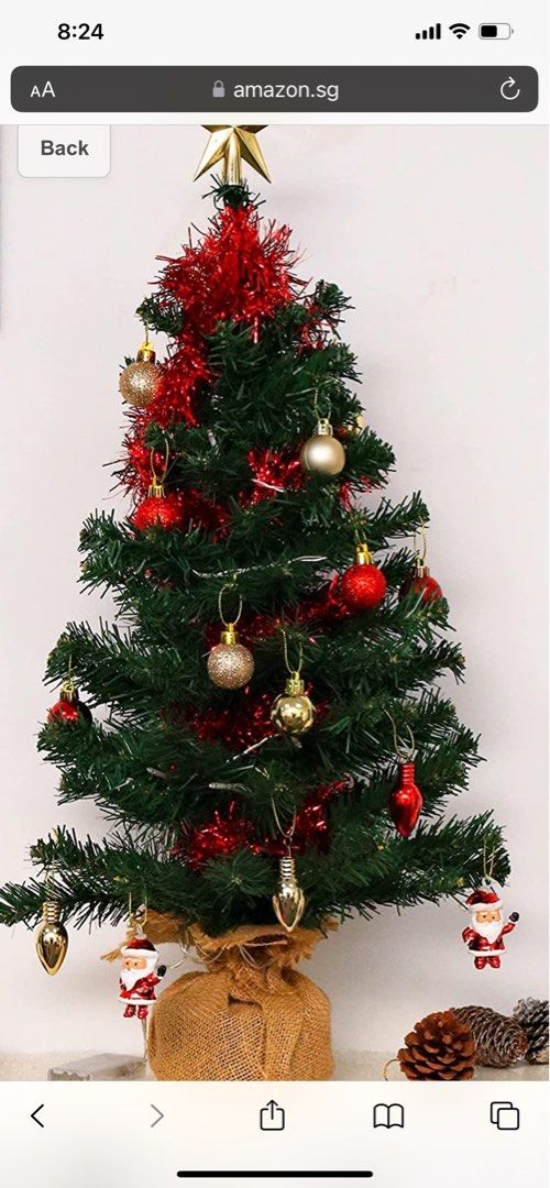 Beautiful Christmas Tree , Furniture & Home Living, Home Decor, Other Home Decor on Carousell