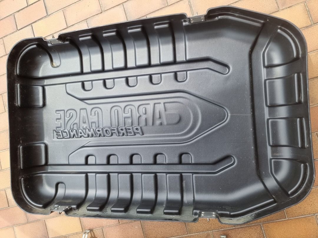 Cargo case performance bike store