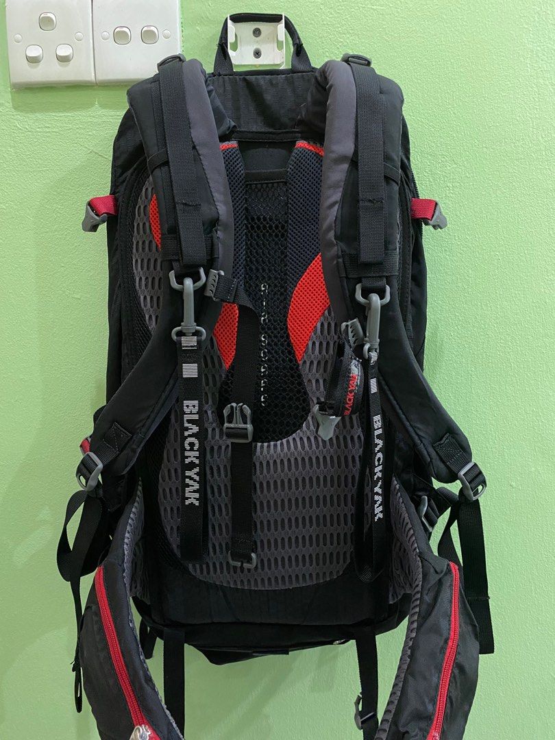 Black Yak backpack, Men's Fashion, Bags, Backpacks on Carousell