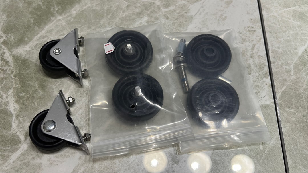 Brompton original eazy wheel, Sports Equipment, Bicycles & Parts, Parts & Accessories on Carousell