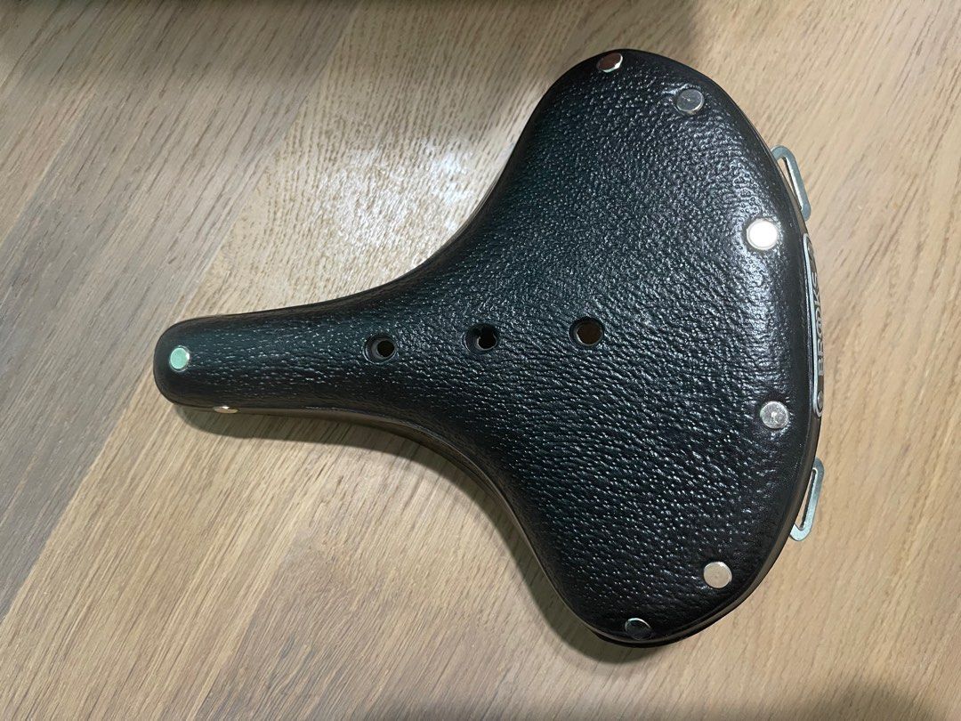 Brooks b67s clearance