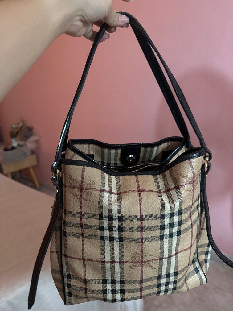 Burberry signature new arrivals