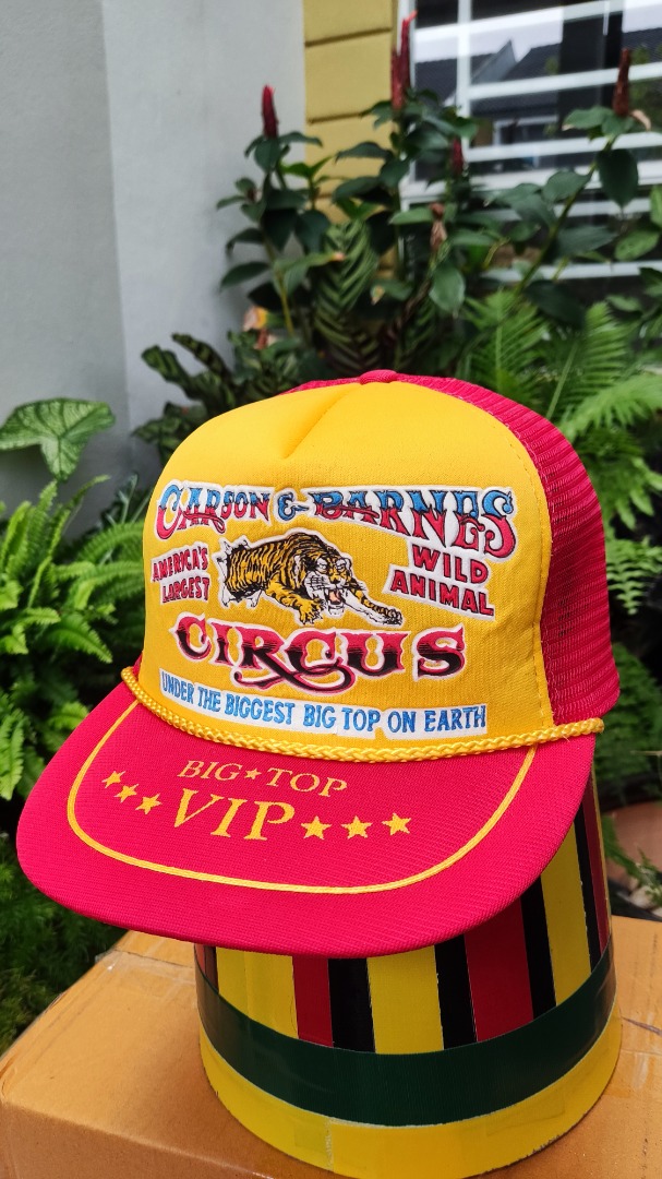 Cap Vintage Circus Made In Taiwan ROC, Men's Fashion, Watches