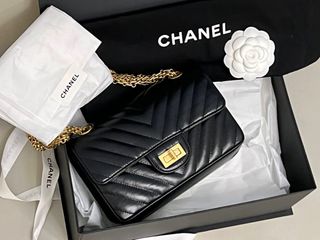 （分類：）位於 。 由 Shopaholiccc 提交（商品編號 1198116685，圖片 1）。簡介： 。
