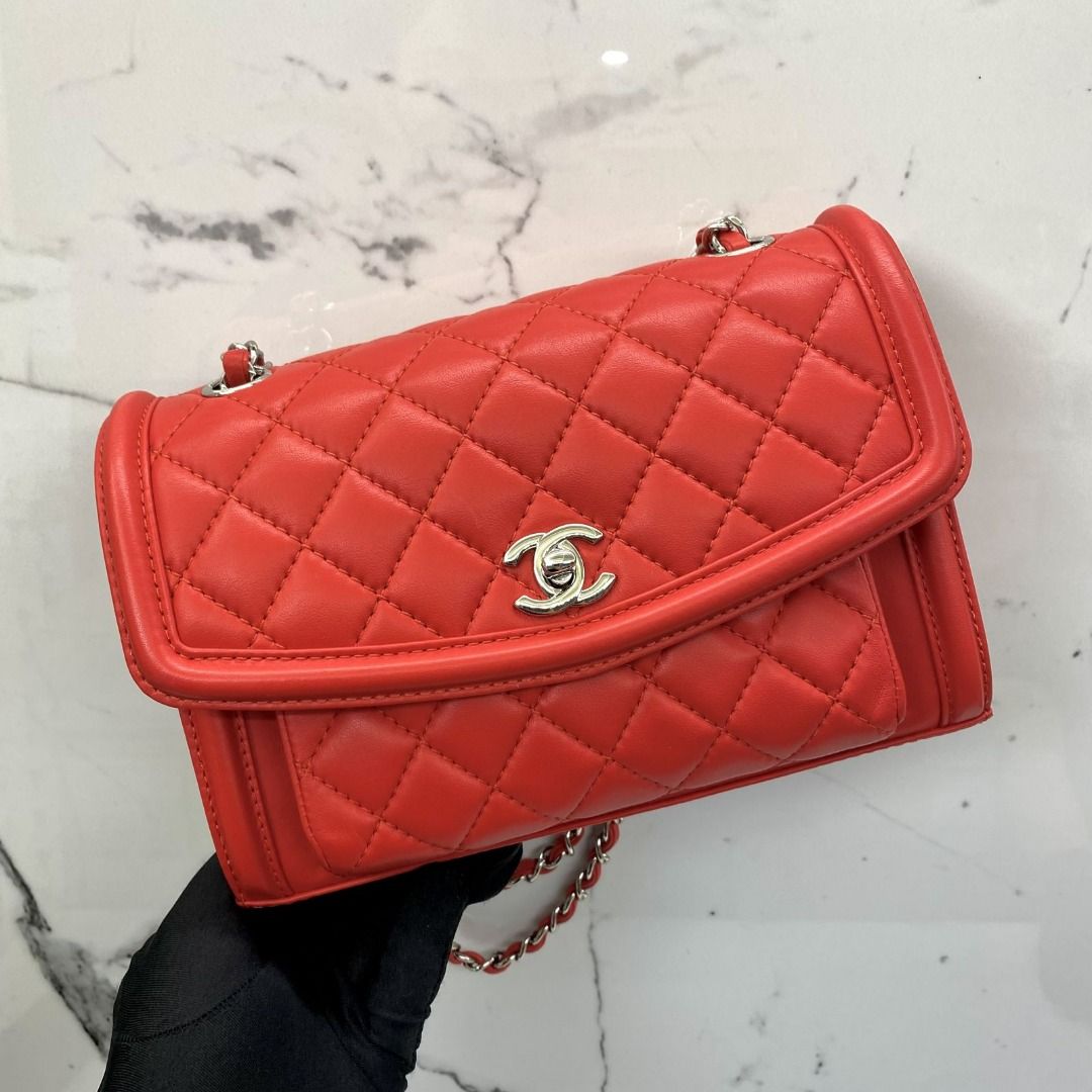CHANEL RED LAMBSKIN CHAIN NO. 20 SHOULDER BAG 227028888 TI, Luxury, Bags &  Wallets on Carousell