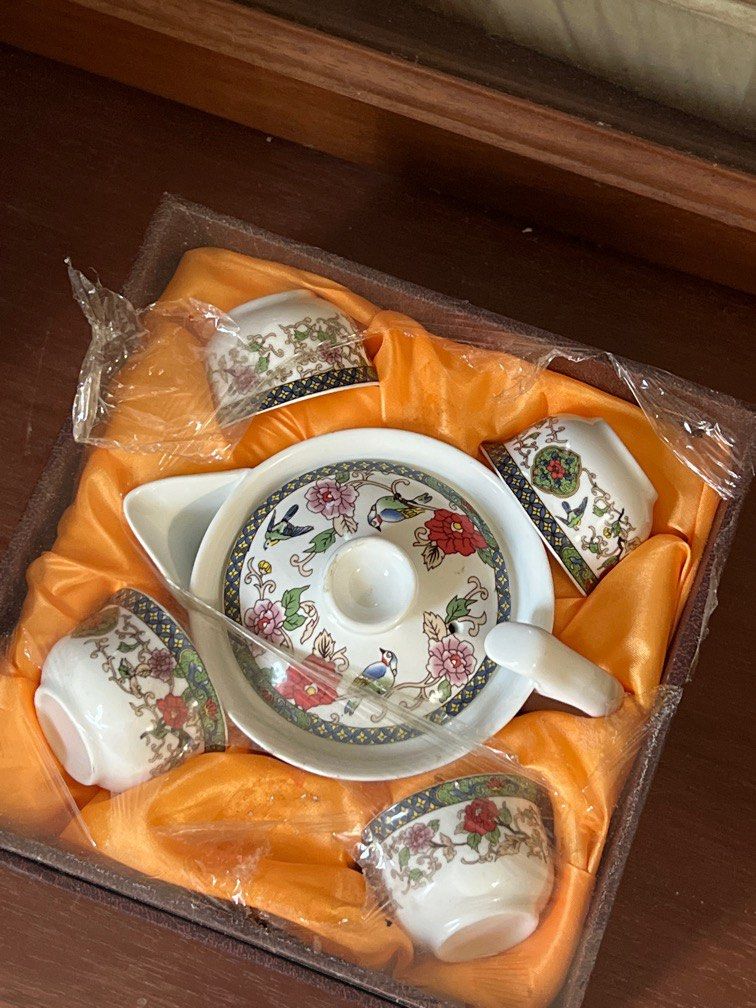 Chinese tea pot set, Furniture & Home Living, Kitchenware & Tableware