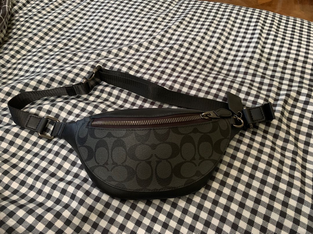 Belt bag in best sale signature canvas coach