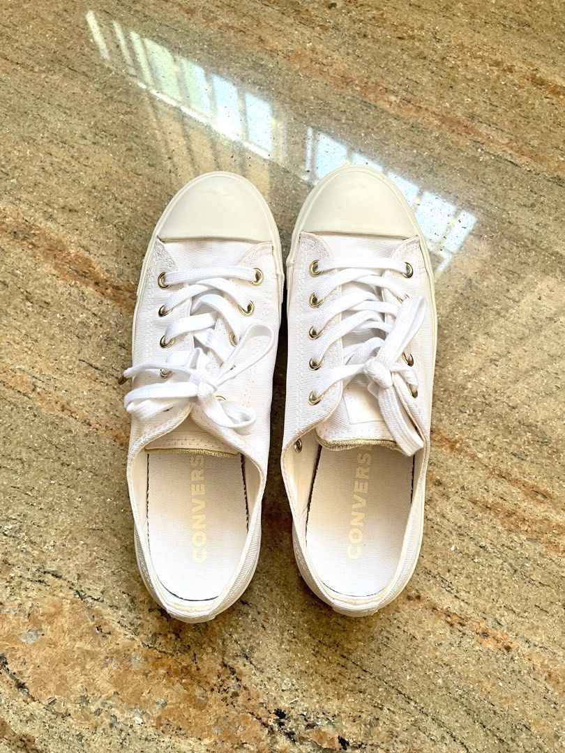 Ctas dainty ox sneaker top