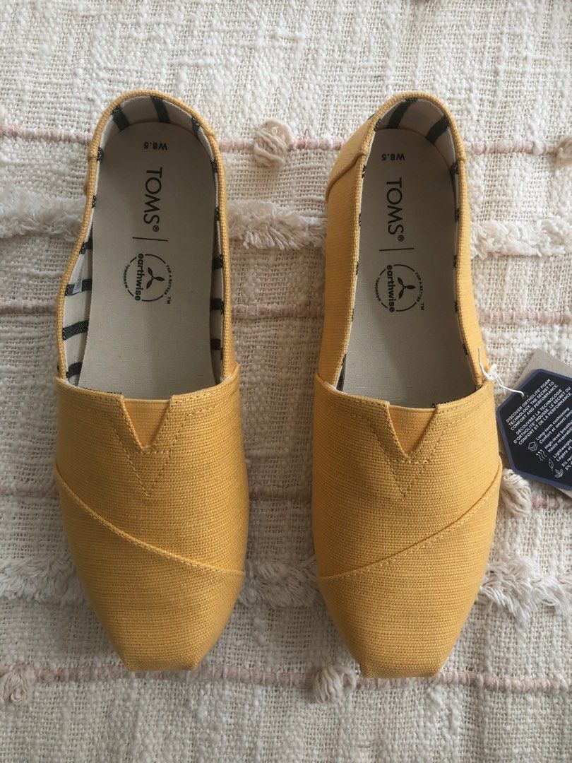Cute toms sales