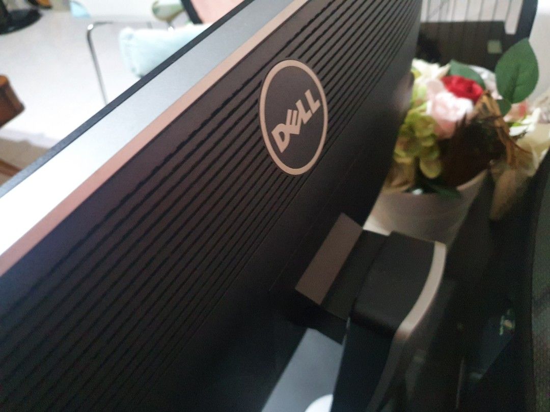 Dell U2312HM 23" LED Monitor, Computers & Tech, Parts & Accessories