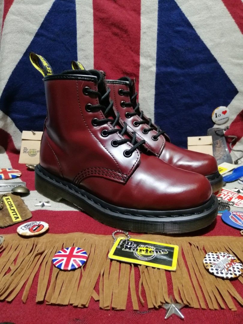 DR. MARTENS 10064 101 Women s Fashion Footwear Boots on Carousell