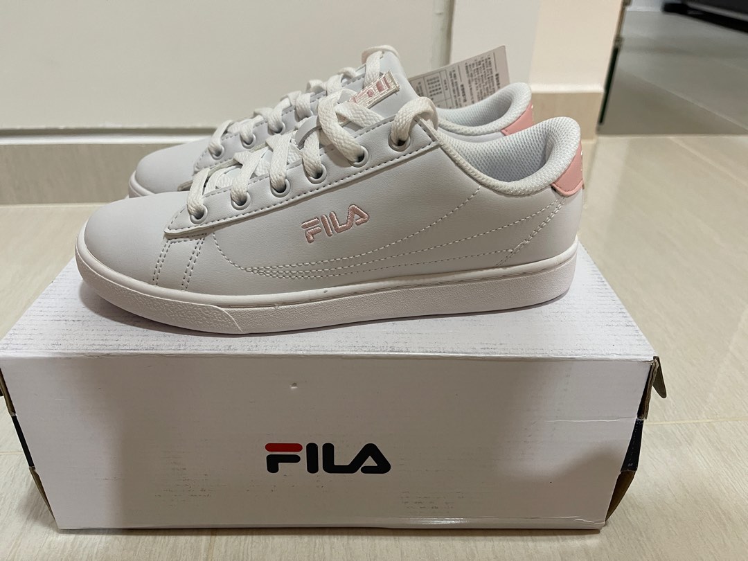 CLEARANCES SALE BRAND NEW Fila Court Ace White Pink