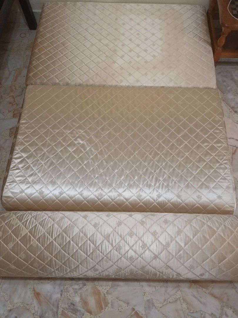 Firm Sofa Bed, Furniture & Home Living, Furniture, Sofas on Carousell