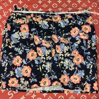Floral Skirt with shorts inside plus size waist 39