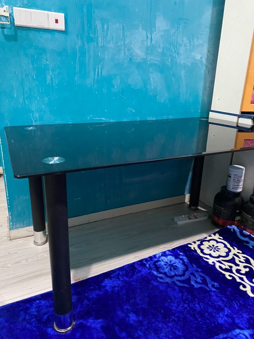 Glass Standing Dining Table , Furniture & Home Living, Kitchenware & Tableware, Table Linen