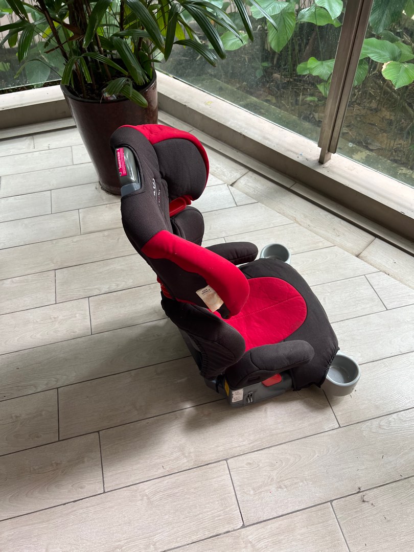 Graco TriLogic car baby seat, Babies & Kids, Going Out, Car Seats on