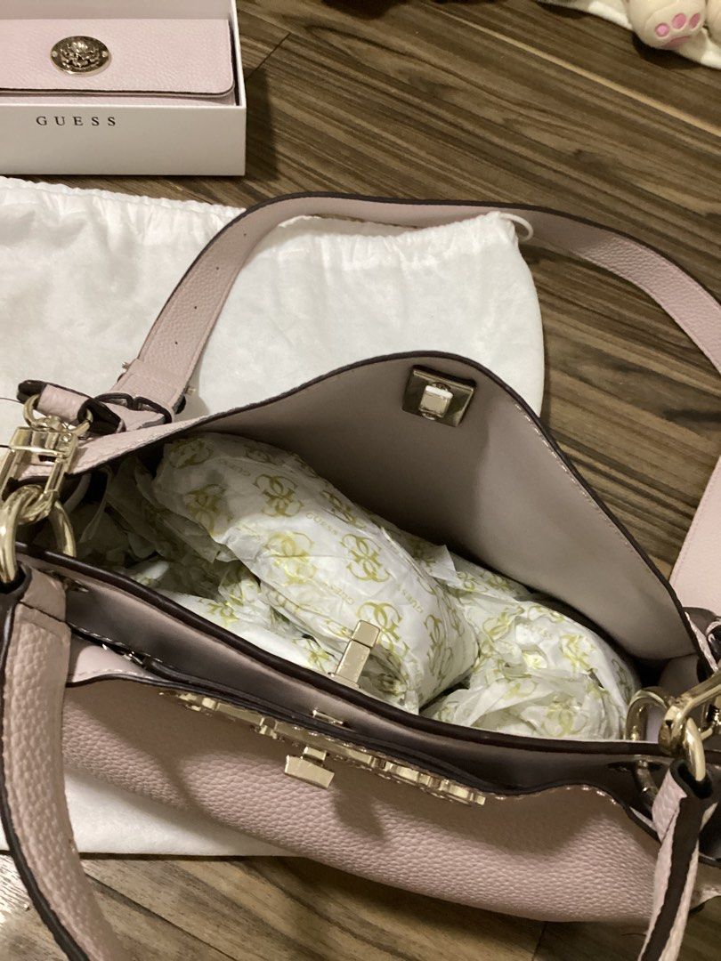 Guess belle isle bag sales