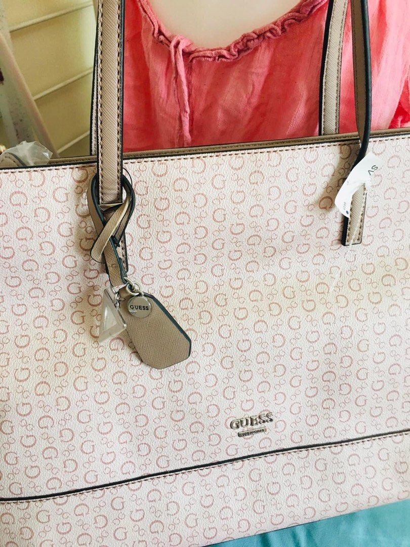 Guess clarke carryall hot sale tote bag