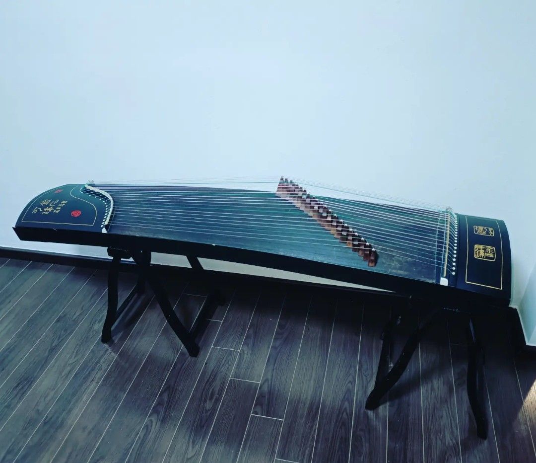 Guzheng, Hobbies & Toys, Music & Media, Musical Instruments on Carousell