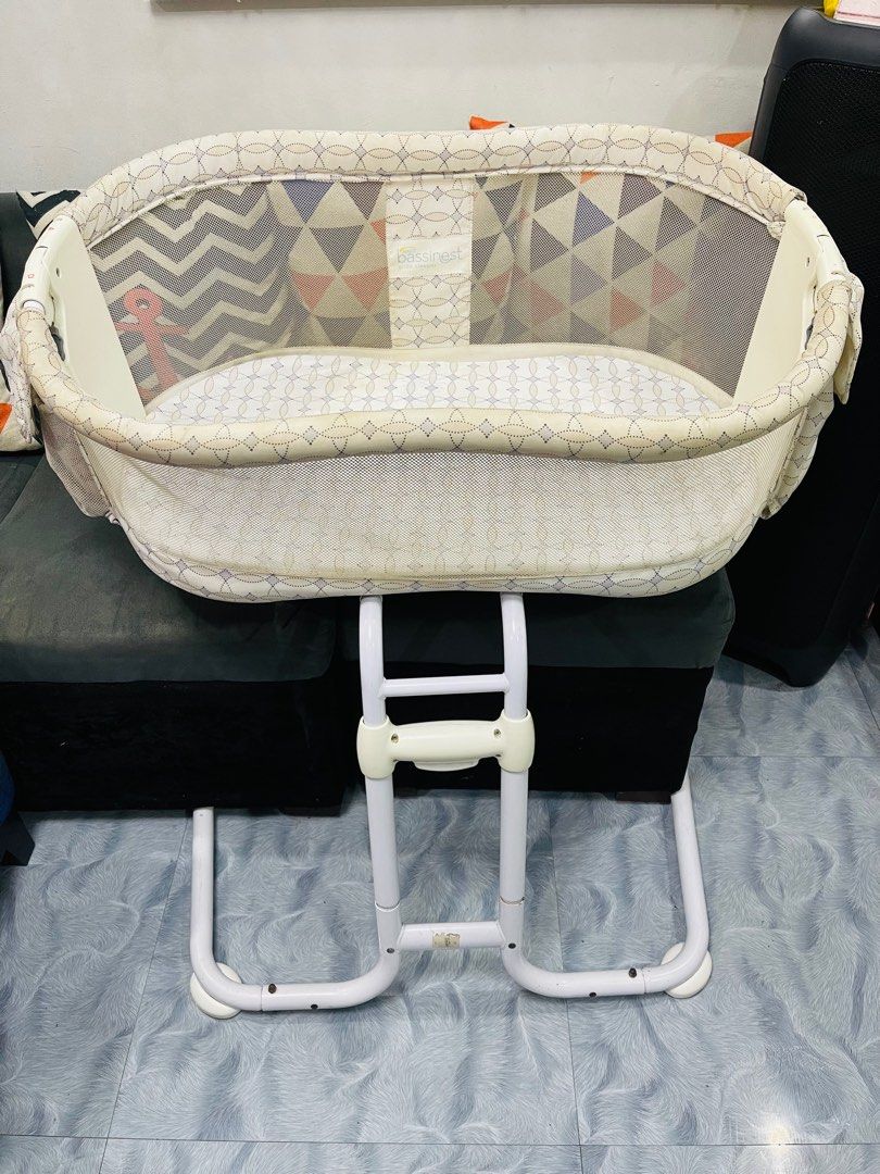 Halo glide sleeper, Babies & Kids, Baby Nursery & Kids