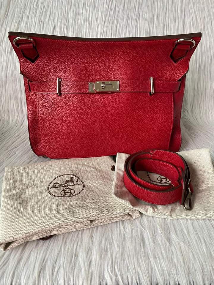 Hermes Jypsiere 37 Red Bag (Category: Luxury Bags & Wallets) located in Manila. Submitted by bagislifeshop (Listing ID 1197986479, Image 1). Description: ▪️Hermes Jypsiere 37 Red Bag▪️ ☑️Available in Pampanga ✅Condition: 8.5/10 ✅Stamp: P square ✅Inclusions: strap and dustbags.
