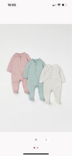 H&M 12-18 Months Sleepsuit