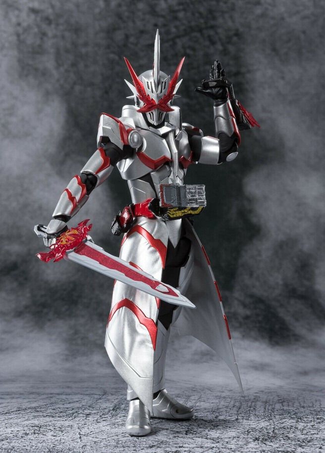 (In Stock) S.H.Figuarts Kamen Rider Saber Dragonic Knight from Kamen