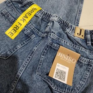 Jiniso Highwaist Mom jeans | highwaist jeans