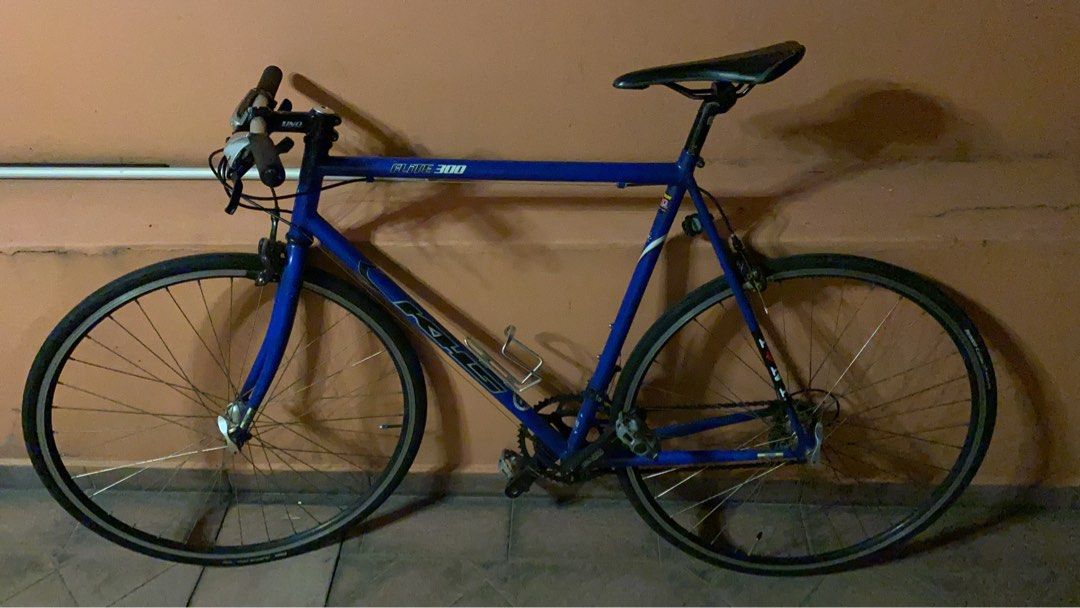 Steel sales hybrid bike