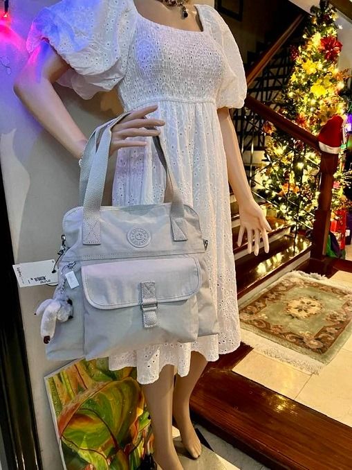 Pahneiro handbag top