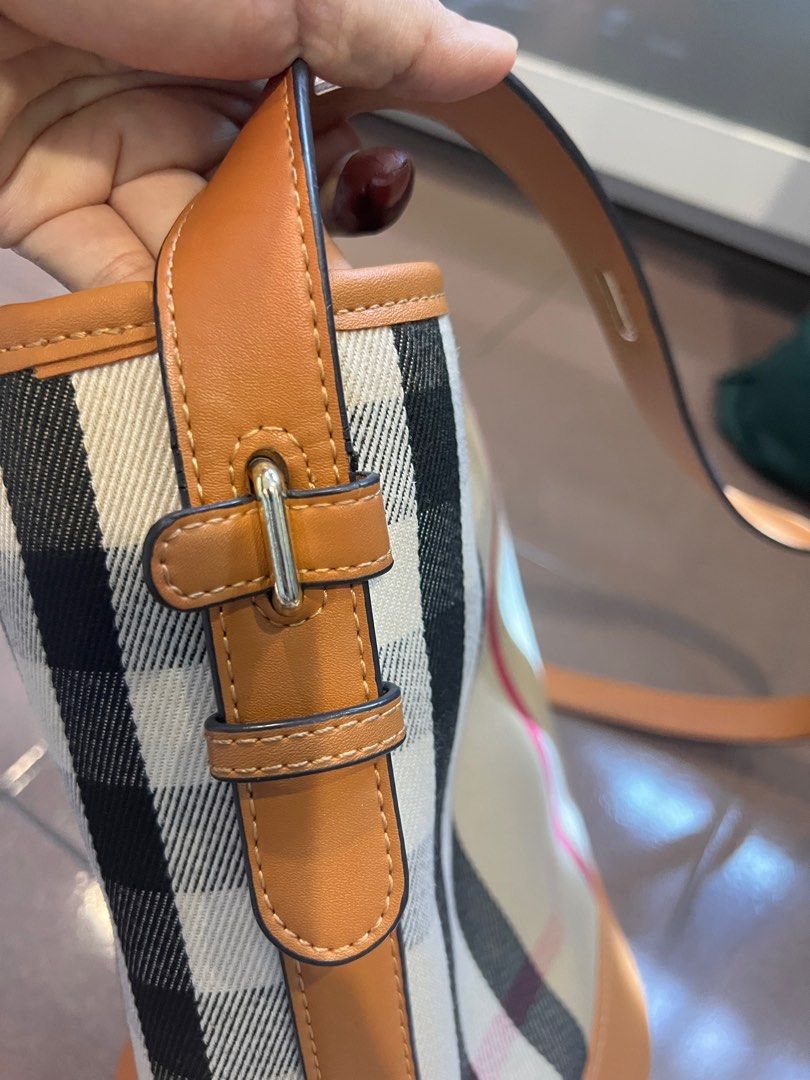 Korea Dr. Jewel bucket bag