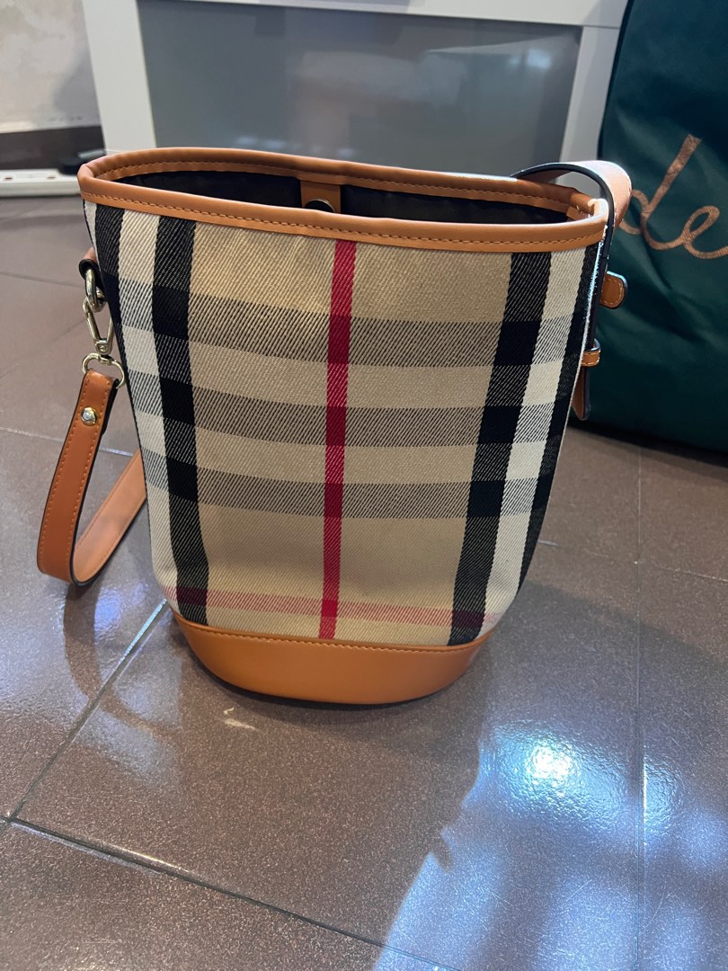 Korea Dr. Jewel bucket bag, Women's Fashion, Bags & Wallets, Crossbody