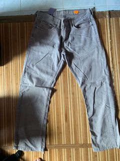 (Category: ) located in . Submitted by sojithrift_ (Listing ID 1198037352, Image 1). Description: .