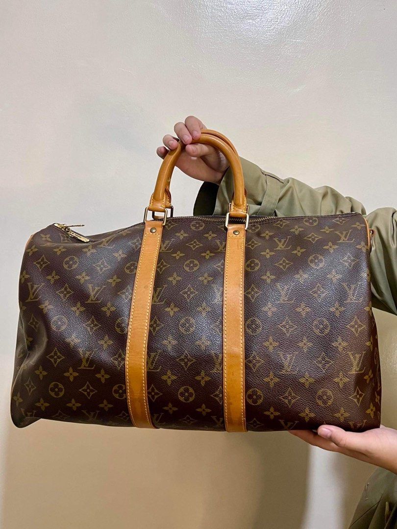 Louis Vuitton Keepall Bandoulière 40, Luxury, Bags & Wallets on Carousell