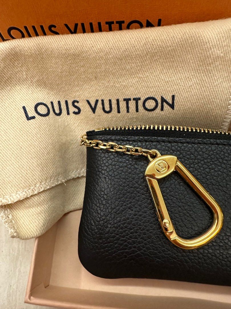 Louis Vuitton Bicolor Black/Creme Monogram Giant Empreinte Leather Pochette  Cles Key and Change Holder - Yoogi's Closet