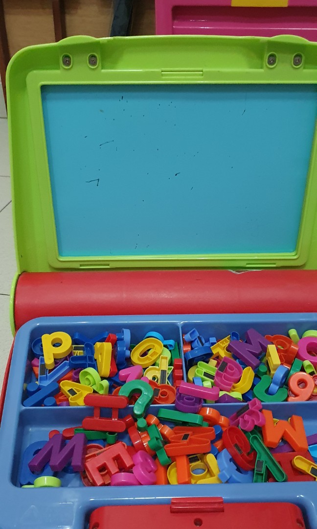 LETTER BOARDS SUITCASE, Toys & Collectibles, Permainan Papan
