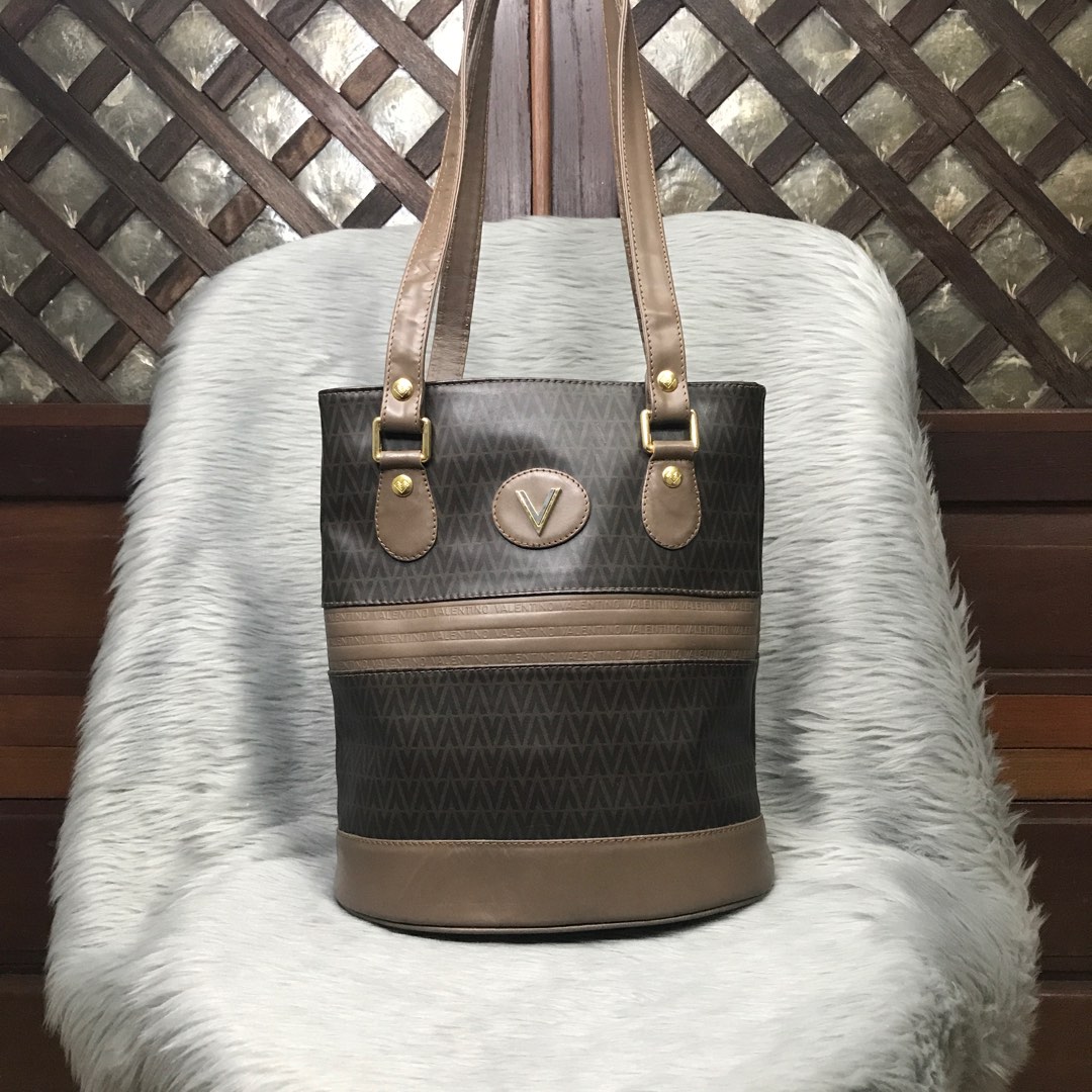 VALENTINO BY MARIO VALENTINO, Luxury, Bags & Wallets on Carousell