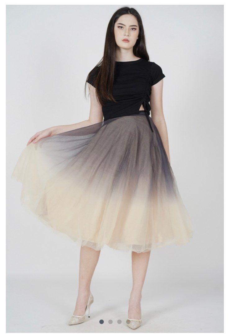 MDS Collections Luna Ombre Tulle Skirt in Black Nude New Free Size