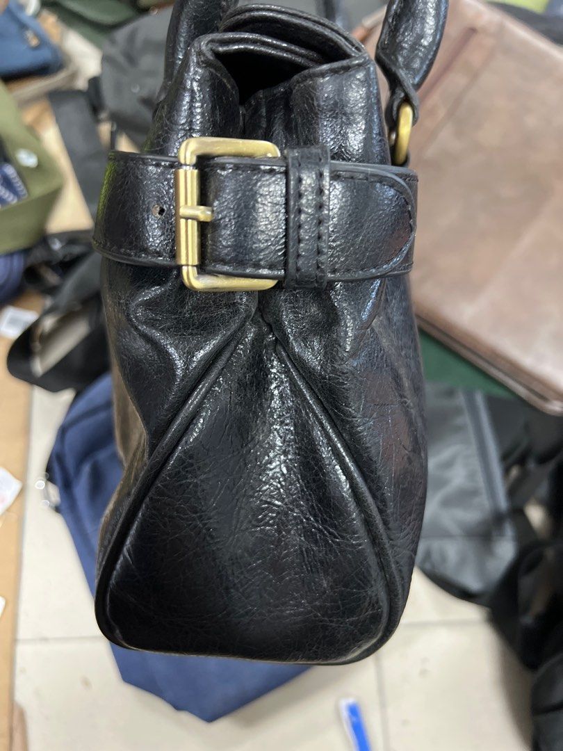 Modapelle handbag 2025 price