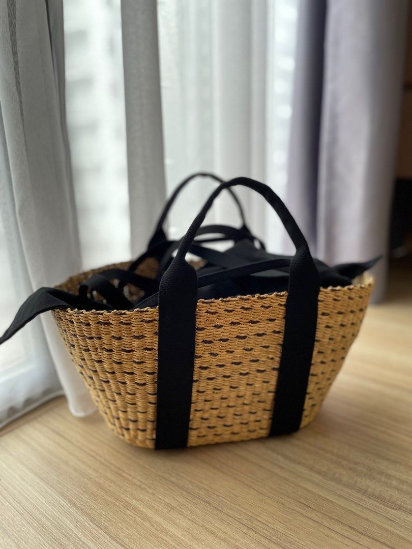 Muun straw bag Women s Fashion Bags Wallets Shoulder Bags on