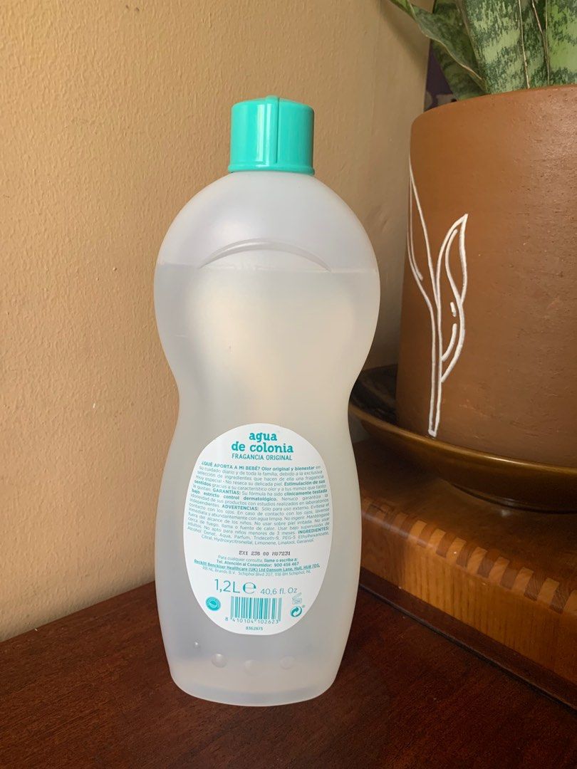 Nenuco Agua de colonia (Category: Fragrance & Deodorants) located in Quezon City. Submitted by leah42 (Listing ID 1198008979, Image 2). Description: Nenuco agua de colonia 1.2lts.