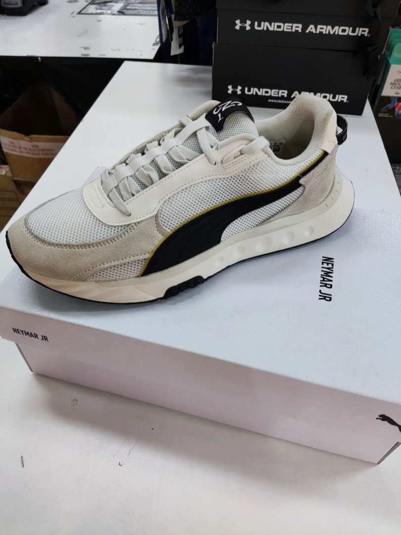 Neymar Jr x Puma Wild Rider 385047 01 Sneakers
