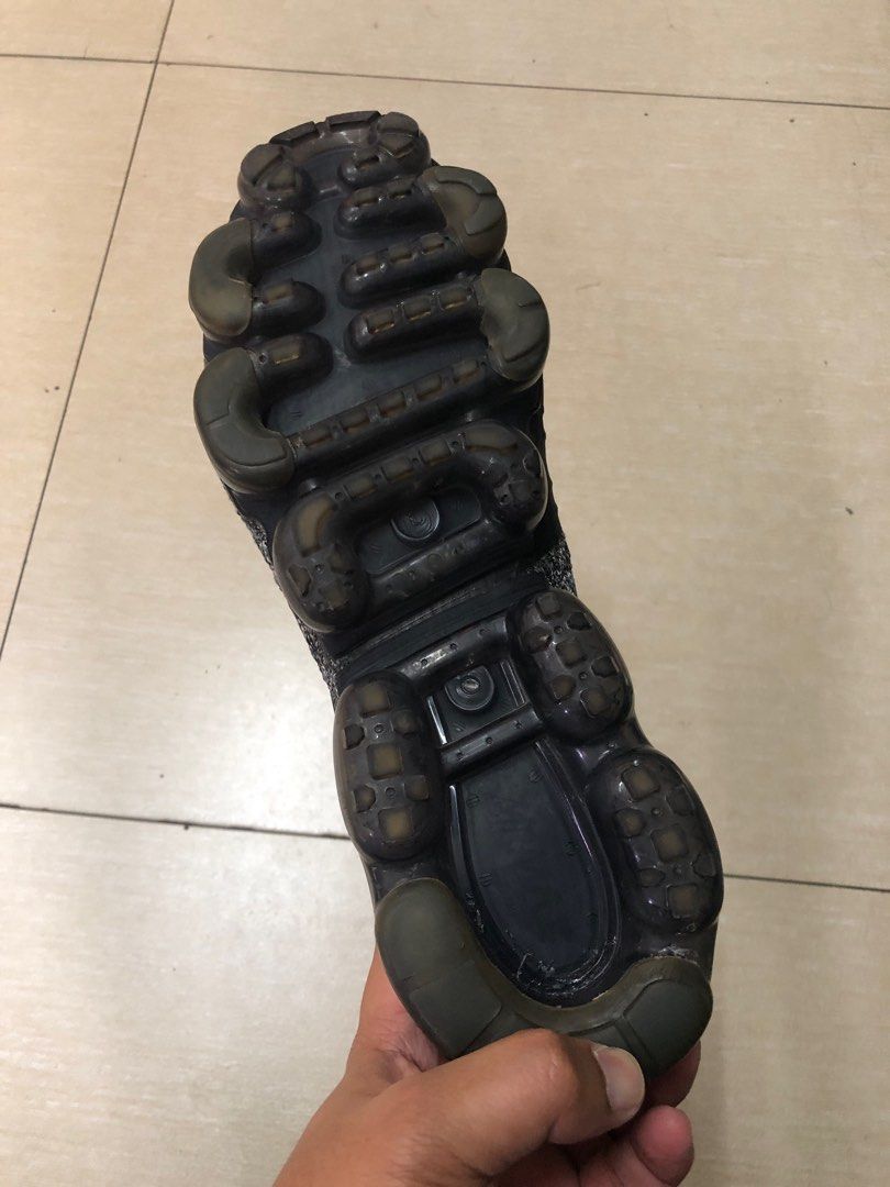 boys nike trainers size 11