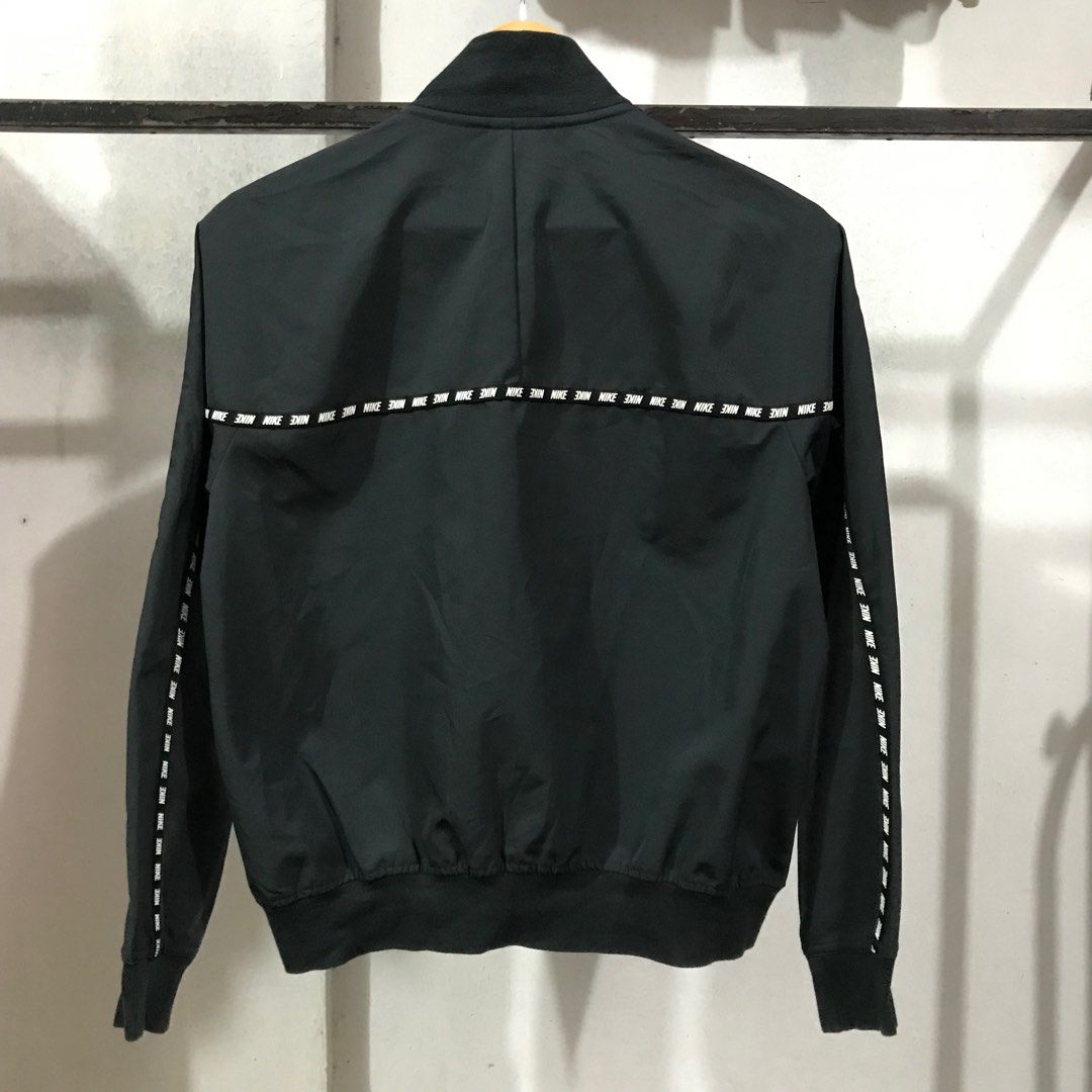 ladies nike bomber jacket