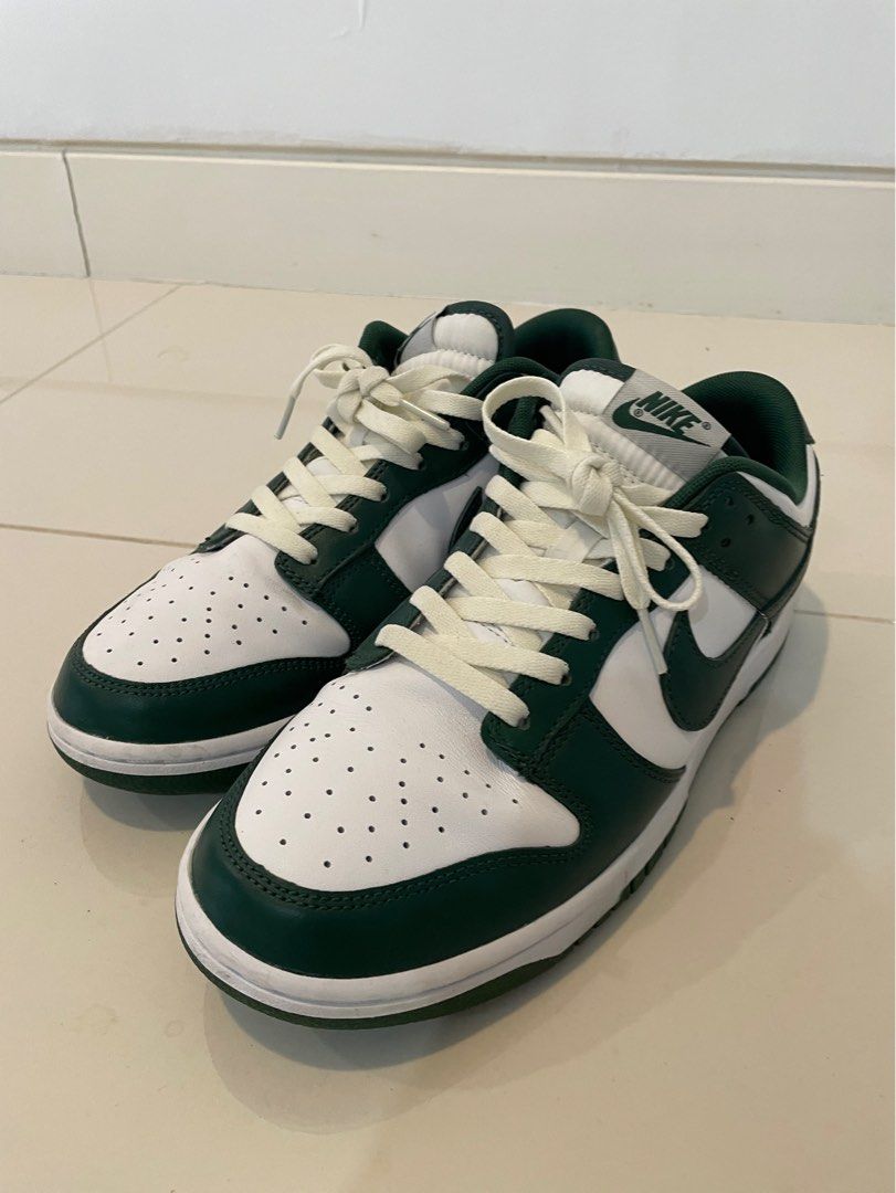 sb dunk spartan green low