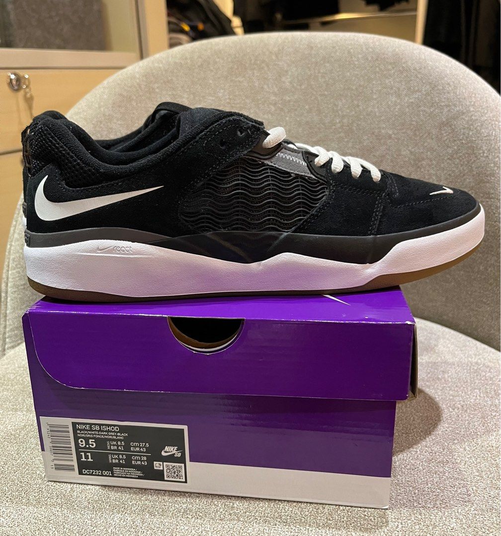 ishod wair signature shoe
