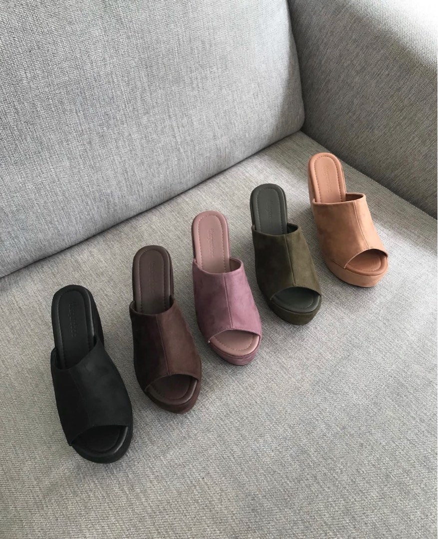 nude pink suede wedges Women s Fashion Footwear Wedges on Carousell